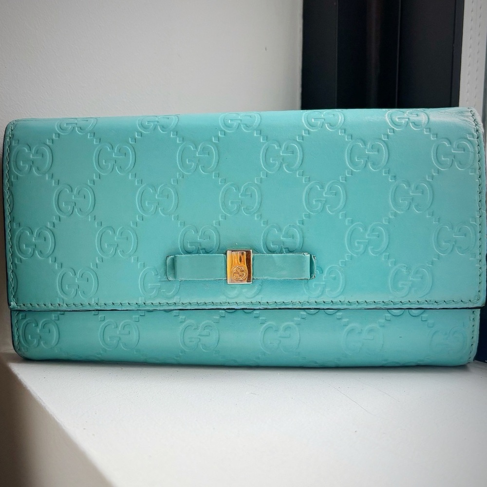 Gucci Teal Embossed GG Leather Wallet with Gold Tone Accent